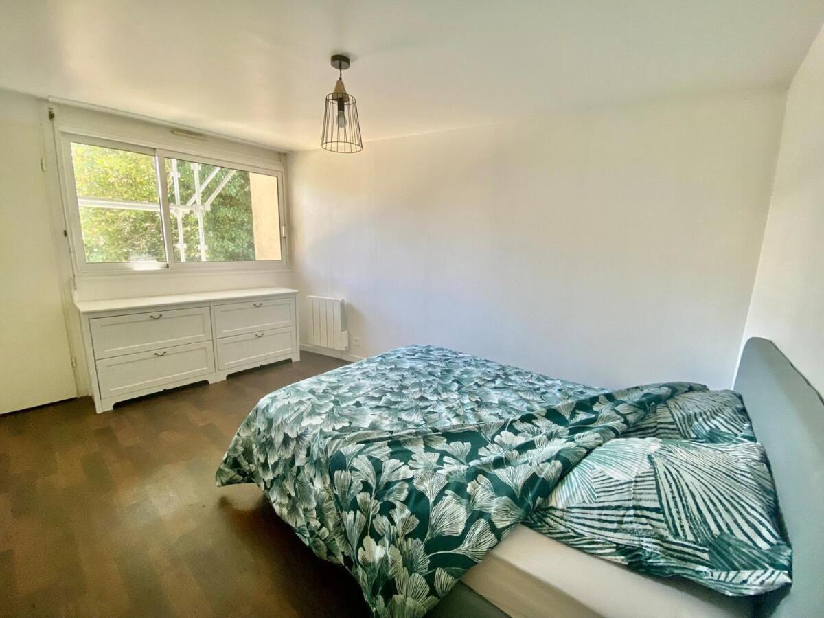 Le Carnot: City Centre With Parking Space Apartment Poitiers Exterior photo