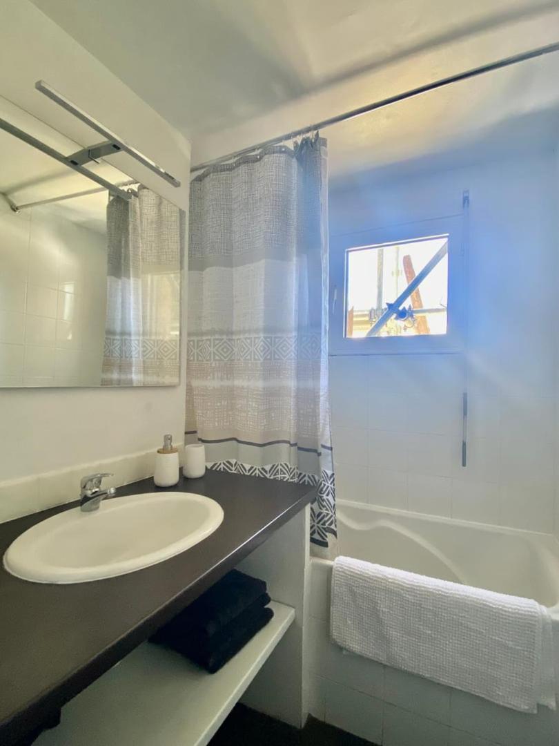 Le Carnot: City Centre With Parking Space Apartment Poitiers Exterior photo